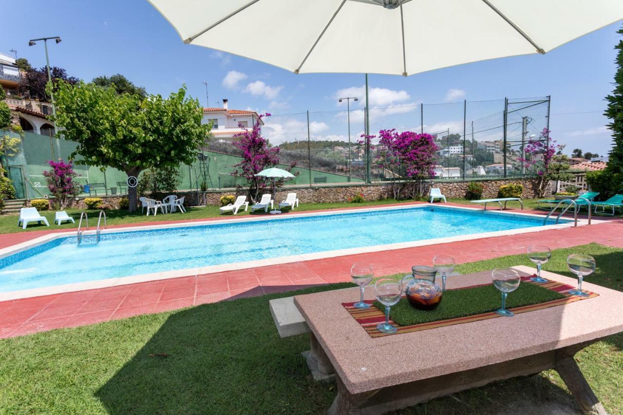 Costa Maresme Apartment Santa Susanna Exterior photo